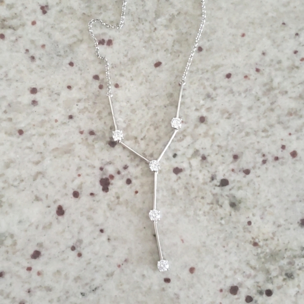 Like new! "dangle y" necklace sterling silver w cubic zirconia(?)